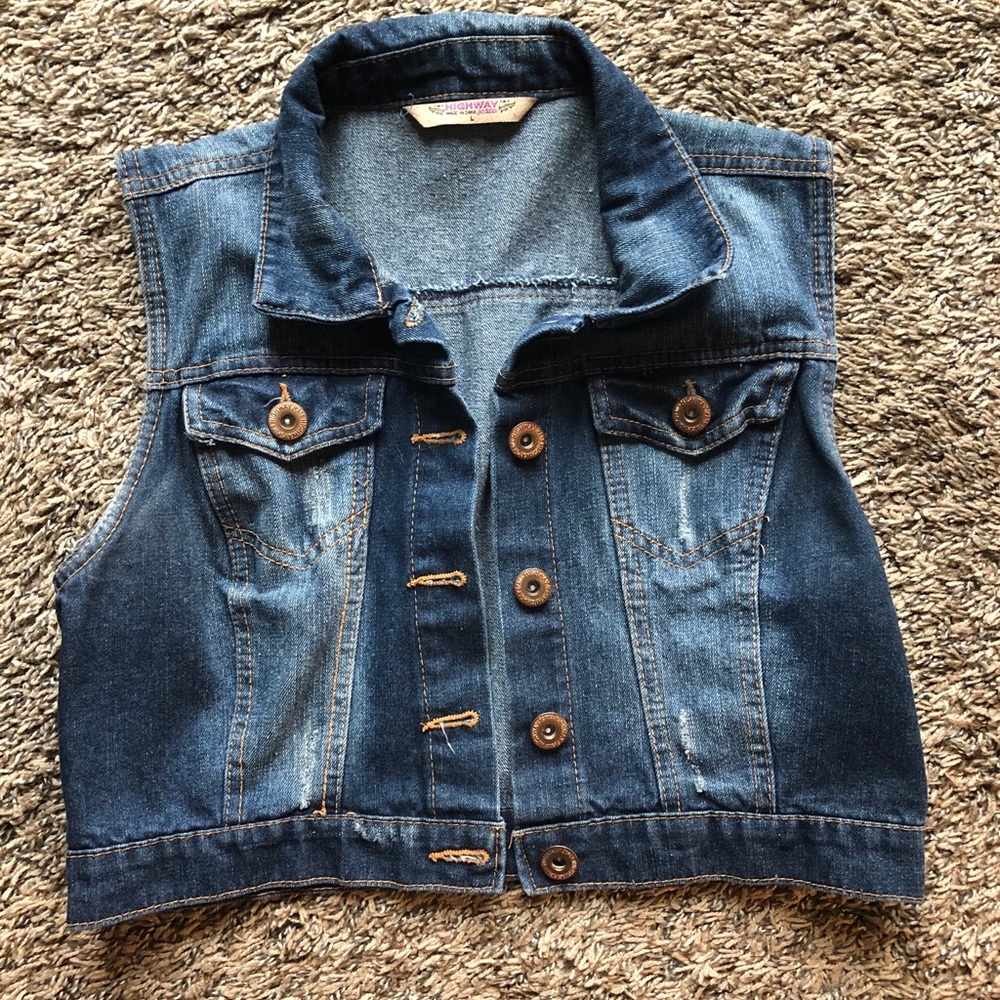 Cropped denim vest